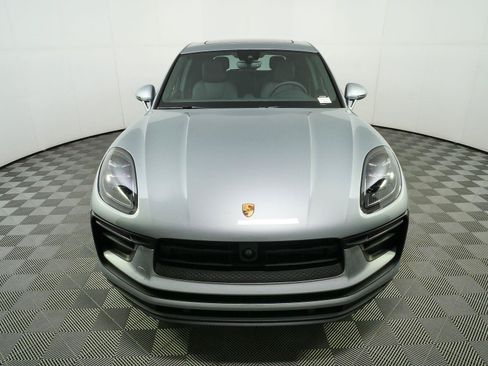 New 2026 Porsche Macan Turbo AWD/4WD image 34