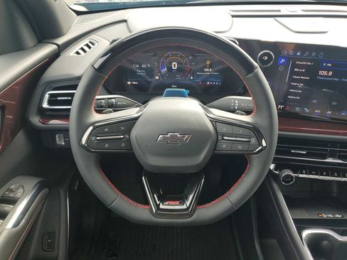 New 2026 Chevrolet Traverse RS w/ LPO, Floor Liner Package image 11