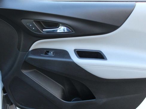 Used 2019 Chevrolet Equinox Premier image 10