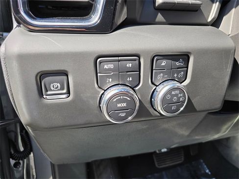 Used 2025 GMC Sierra 1500 Denali w/ Denali Reserve Package image 25