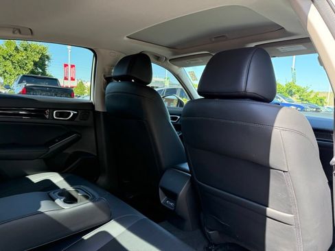 Used 2024 Honda Civic Touring image 19