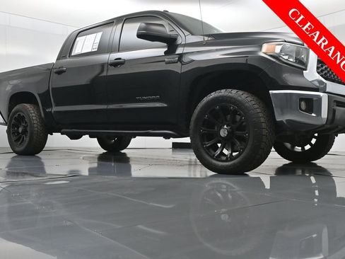 Used 2018 Toyota Tundra SR5 image 46