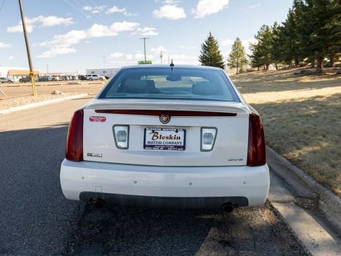 Used 2006 Cadillac STS V8 w/ Preferred Equipment Group image 6