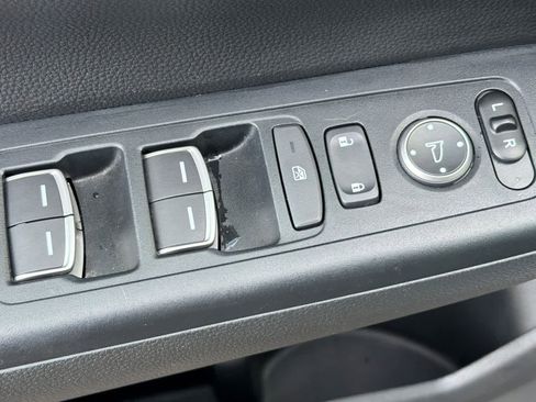 Certified 2025 Honda CR-V EX-L image 15