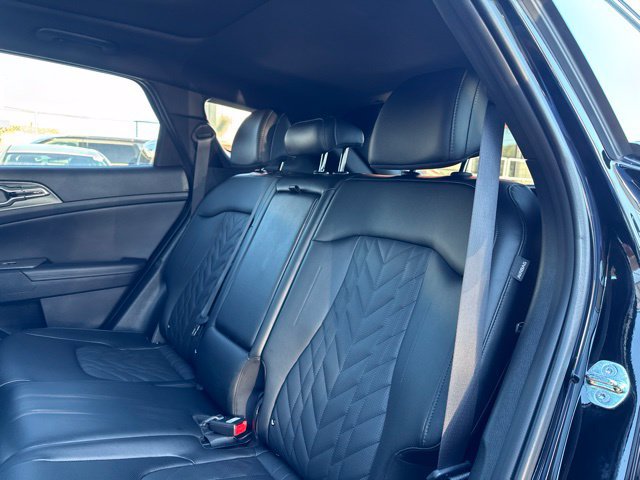 Used 2025 Kia Sportage X-Line w/ Premium Package AWD/4WD image 25