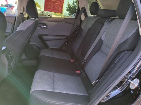 Certified 2023 Nissan Rogue SV image 15