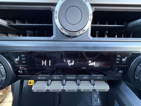 Used 2026 Toyota 4Runner TRD Off-Road Premium image 31