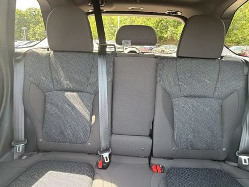 Certified 2025 Subaru Forester Premium AWD/4WD image 31