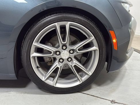 Used 2020 Chevrolet Camaro LT w/ RS Package image 21