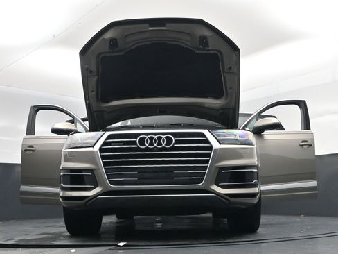 Used 2017 Audi Q7 3.0T Premium Plus image 22