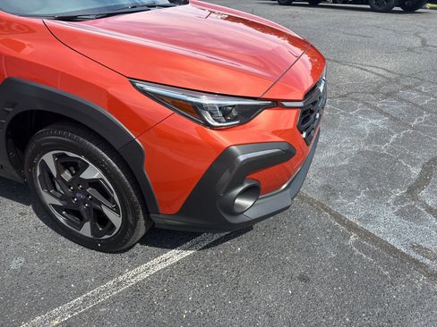 New 2025 Subaru Crosstrek 2.5i Limited w/ Popular Package #3A image 6