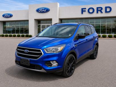 Used 2017 Ford Escape SE w/ SE Sport Appearance Package