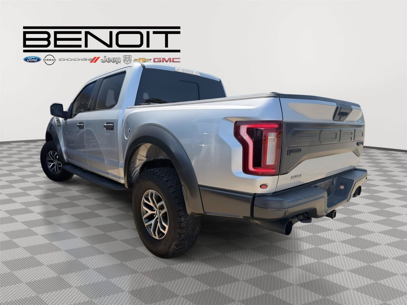 Used 2018 Ford F150 Raptor w/ Equipment Group 801A Mid AWD/4WD image 4
