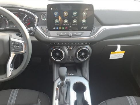 New 2026 Chevrolet Blazer LT w/ Convenience Package FWD image 23