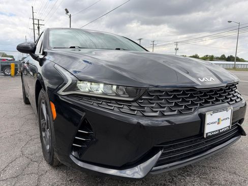 Used 2022 Kia K5 LX FWD image 11