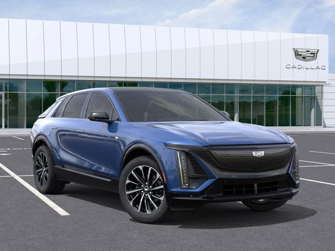 New 2025 Cadillac Lyriq Sport image 31