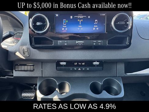 New 2026 Mercedes-Benz Sprinter 2500 image 13