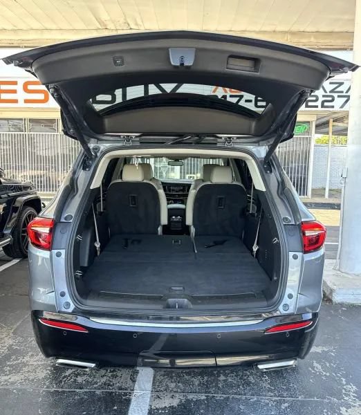 Used 2021 Buick Enclave Essence FWD image 13