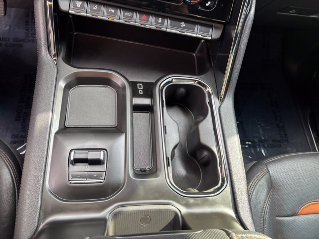 Used 2024 GMC Sierra 2500 AT4 w/ AT4 Premium Plus Package AWD/4WD image 31