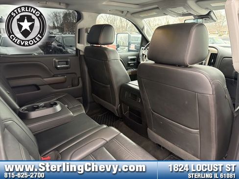 Used 2018 GMC Sierra 3500 Denali w/ Duramax Plus Package image 15