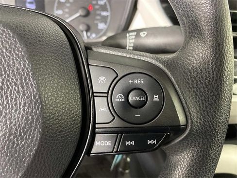 Used 2023 Toyota Corolla LE image 16