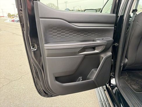 New 2025 Ford Ranger XLT w/ Equipment Group 301A High image 16