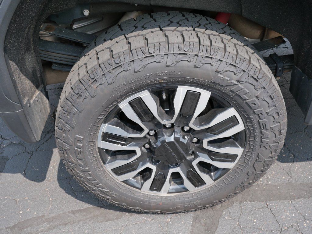 Certified 2024 GMC Sierra 3500 Denali Ultimate AWD/4WD image 14