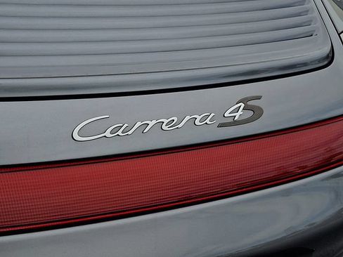 Used 2004 Porsche 911 Carrera 4S AWD/4WD image 29