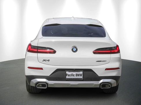 Used 2023 BMW X4 xDrive30i w/ Convenience Package AWD/4WD image 5