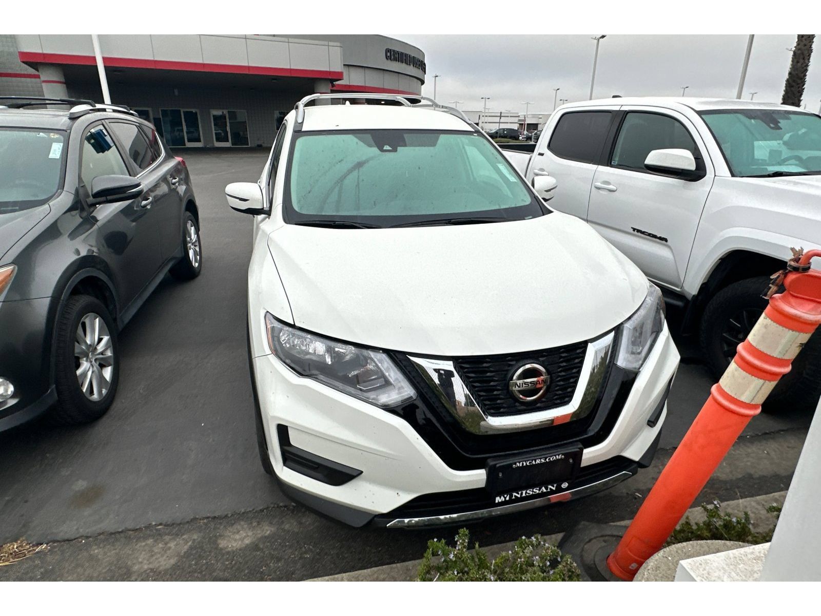 Used 2020 Nissan Rogue S w/ Special Edition Package AWD/4WD image 3
