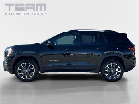New 2026 GMC Terrain Elevation w/ Elevation Premium Package image 4