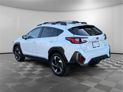 Used 2024 Subaru Crosstrek 2.5i Limited w/ Crosstrek Mirror Package image 3