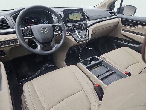 Certified 2024 Honda Odyssey Elite image 11