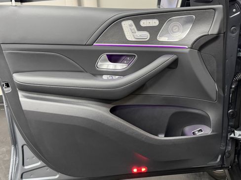 Used 2024 Mercedes-Benz GLS 63 AMG 4MATIC image 21