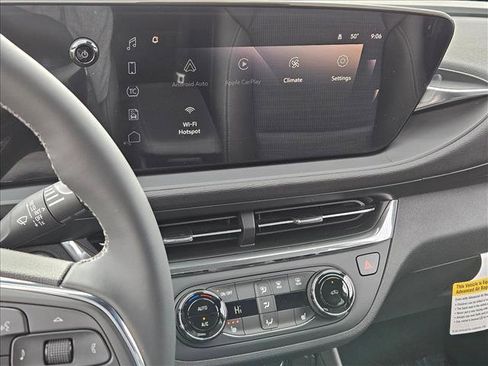 New 2026 Buick Envista Preferred image 12