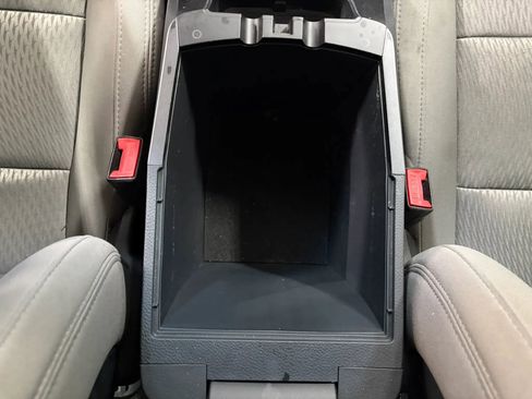 Used 2017 Hyundai Santa Fe Sport AWD/4WD image 41