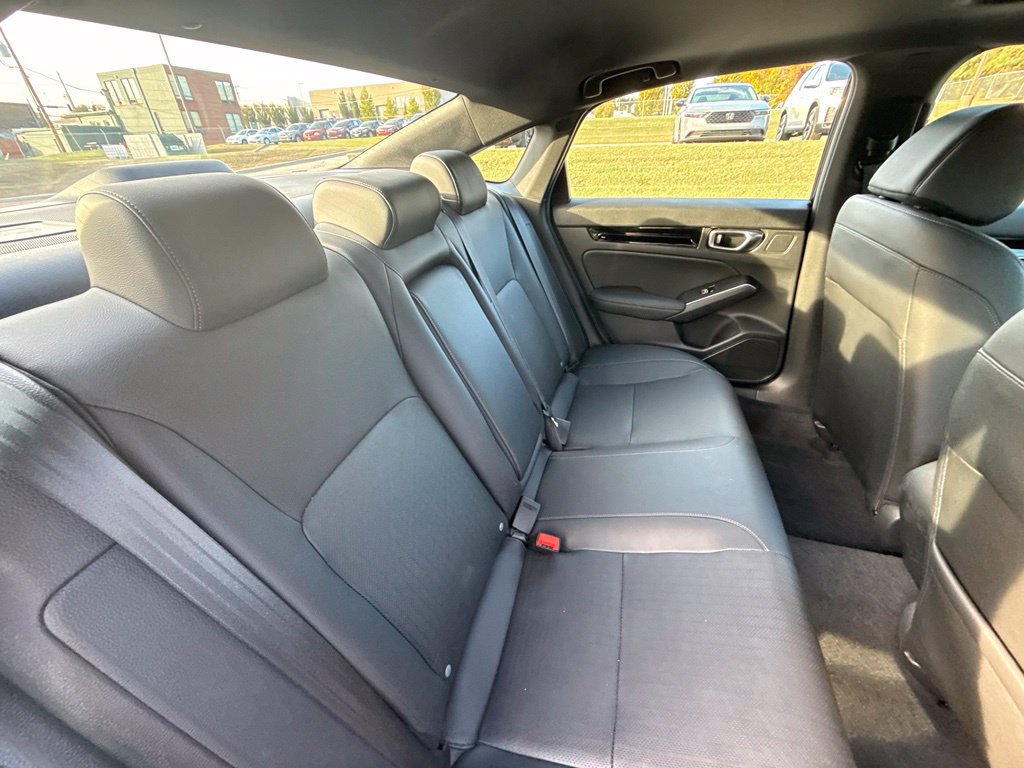 Used 2025 Honda Civic Sport image 36