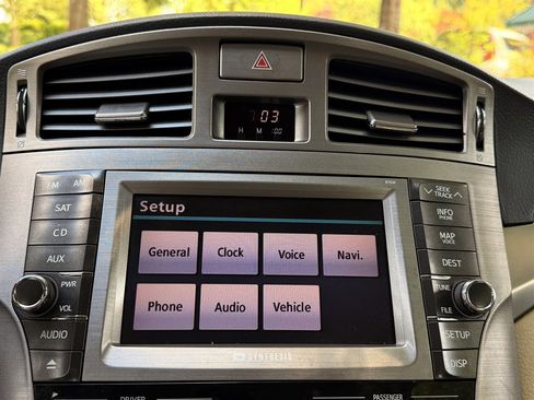 Used 2011 Toyota Avalon Limited FWD image 15