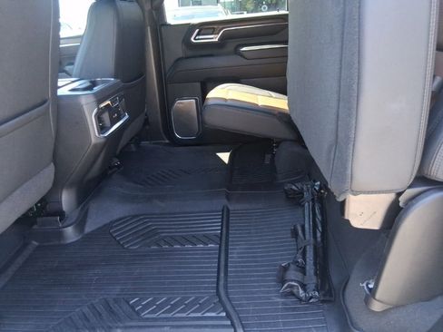 Used 2024 Chevrolet Silverado 3500 High Country w/ Technology Package AWD/4WD image 22