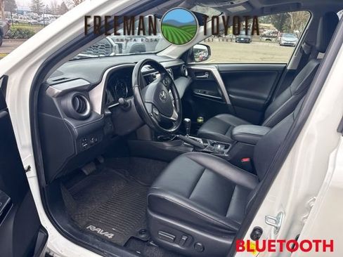 Used 2018 Toyota RAV4 Limited w/ Carpet Mat Package image 7