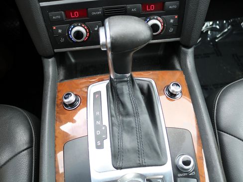 Used 2014 Audi Q7 3.0T Premium image 29