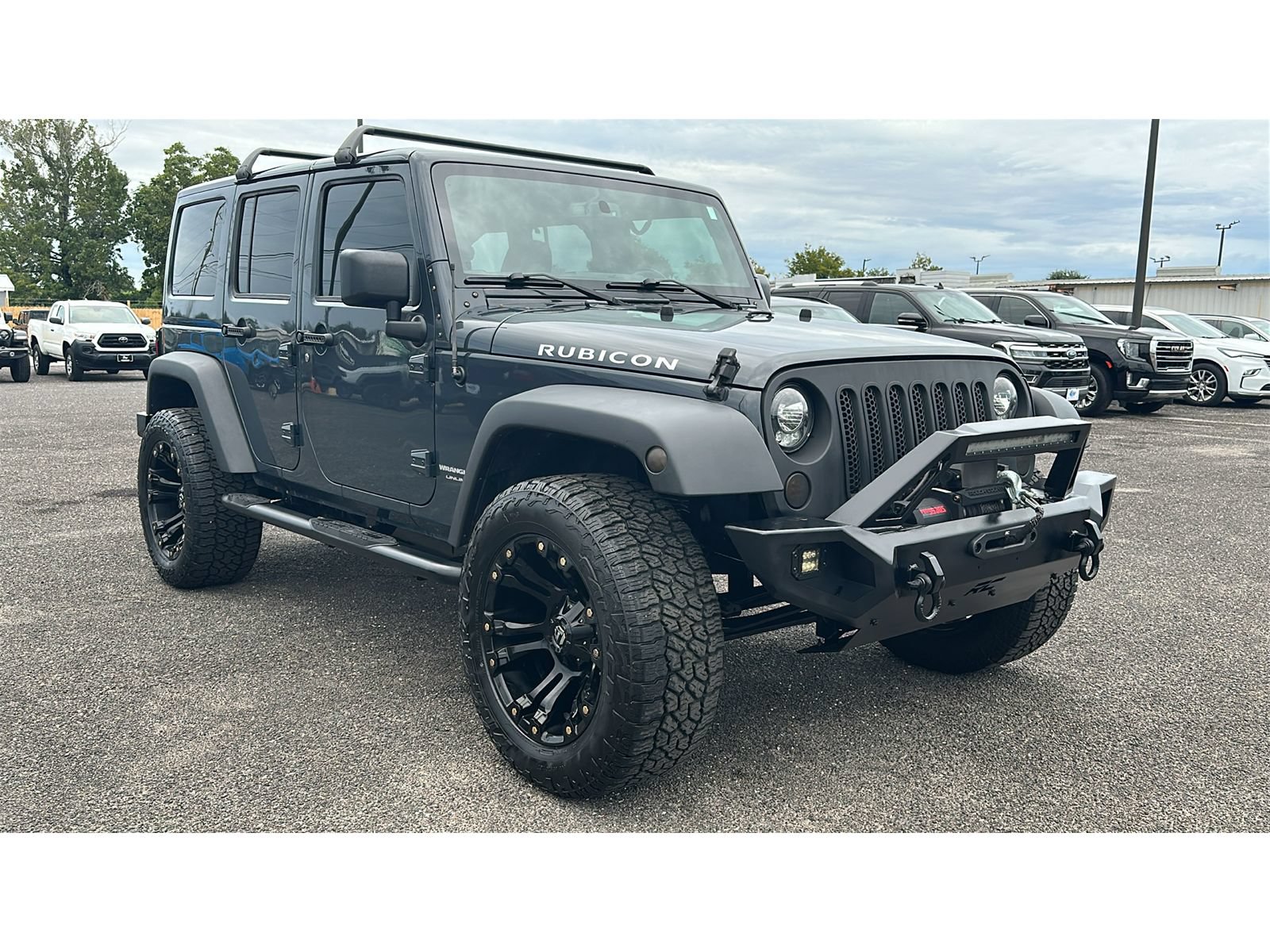 Used 2018 Jeep Wrangler Unlimited Rubicon w/ Cold Weather Group AWD/4WD image 8