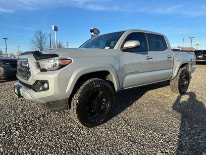 Used 2019 Toyota Tacoma TRD Sport w/ Technology Package