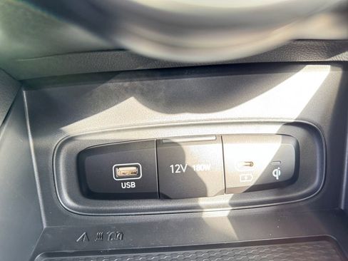 New 2026 Hyundai Venue SEL image 23