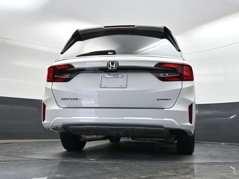 Used 2025 Honda Odyssey Sport-L image 31