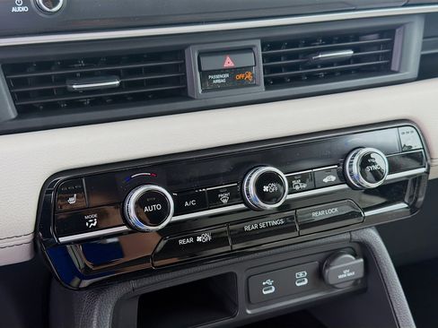 New 2026 Honda Pilot EX-L image 15