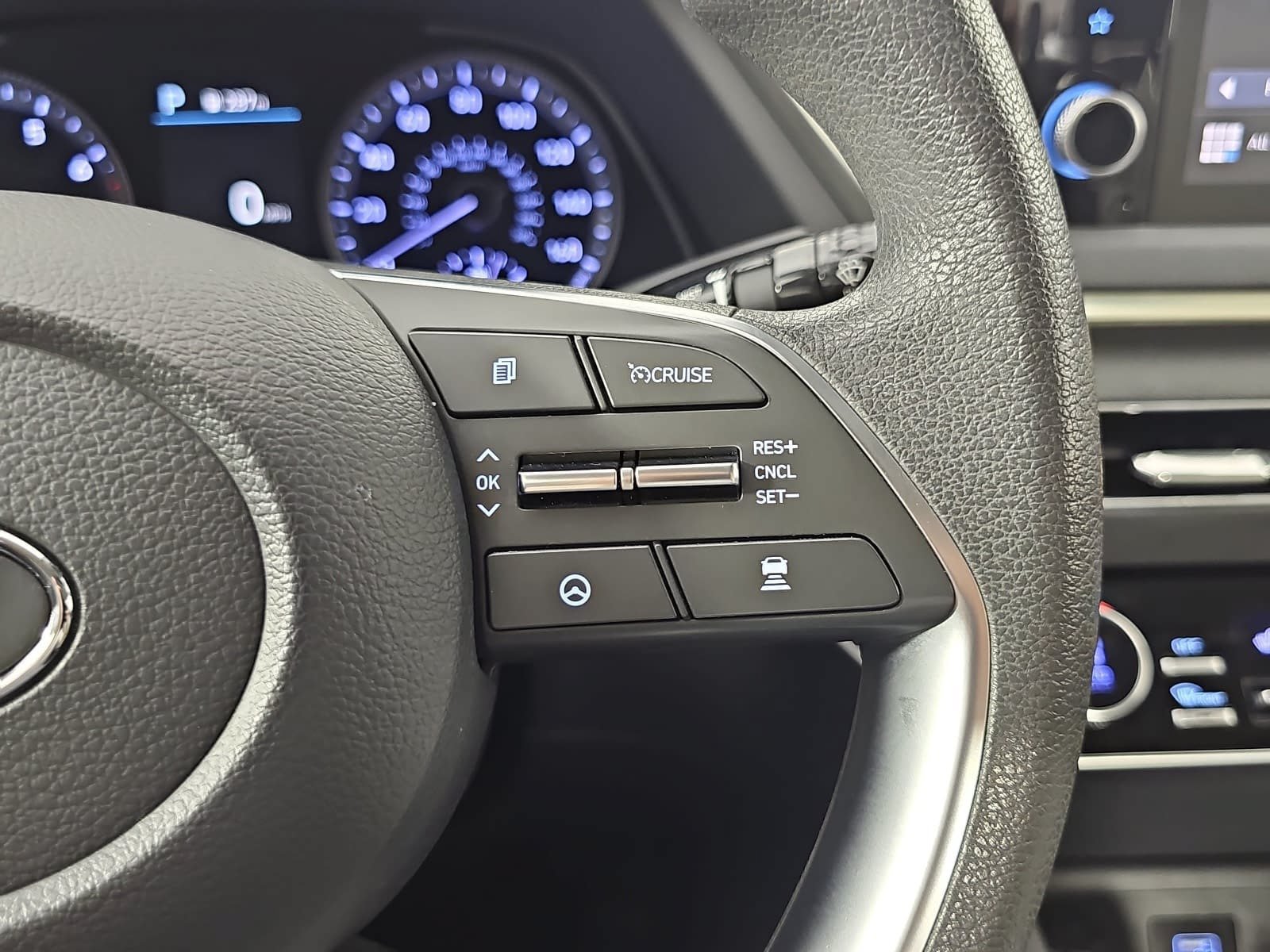 Used 2021 Hyundai Sonata SEL FWD image 16