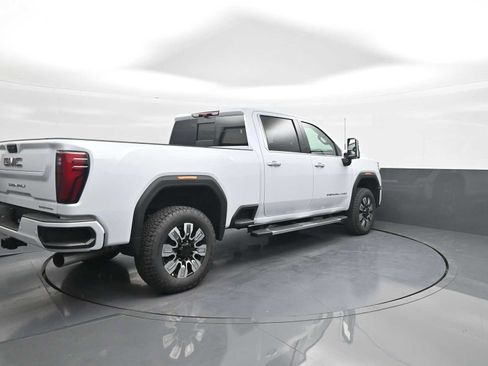 New 2026 GMC Sierra 2500 Denali w/ Technology Package AWD/4WD image 8