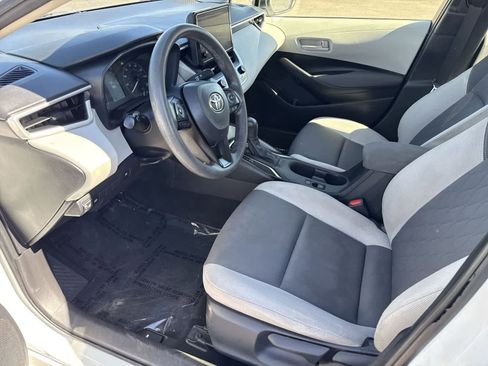 Used 2024 Toyota Corolla LE image 16