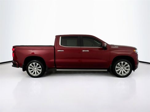 Used 2021 Chevrolet Silverado 1500 High Country w/ Technology Package image 4